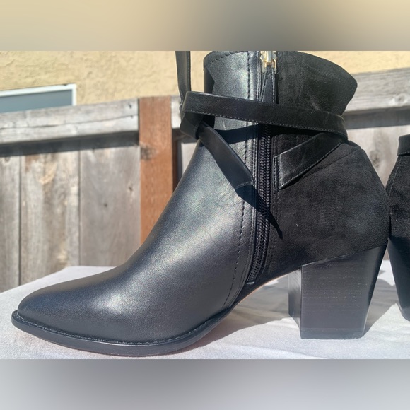 Alexandre Birman Clarita 60 Leather & Suede Booties - New w/o Box - Picture 4 of 13